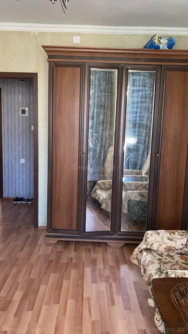 Kirayə verilir 2 otaqlı Mənzil Köhnə tikili 55 m² Elmlər Akademiyası m. - şəkil 5