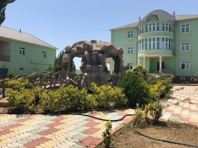 Satılır 10 otaqlı Həyət evi 622 m² Novxanı