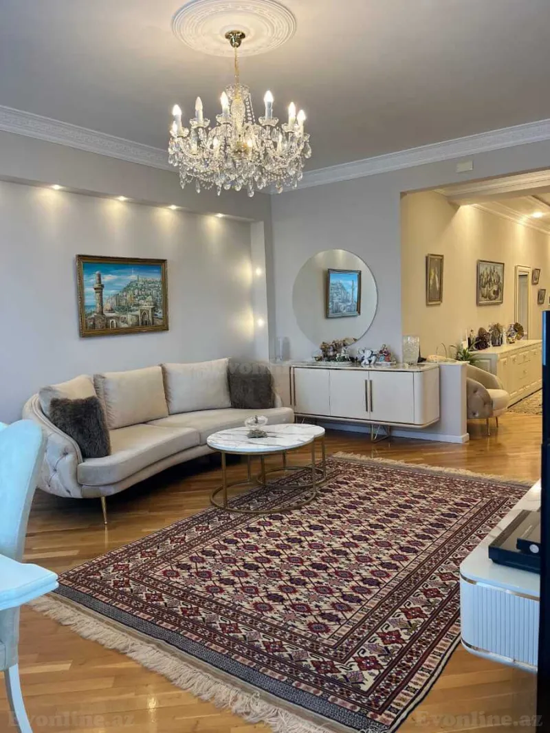 3 otaqlı Mənzil 116 m² Memar Əcəmi m. Satılır