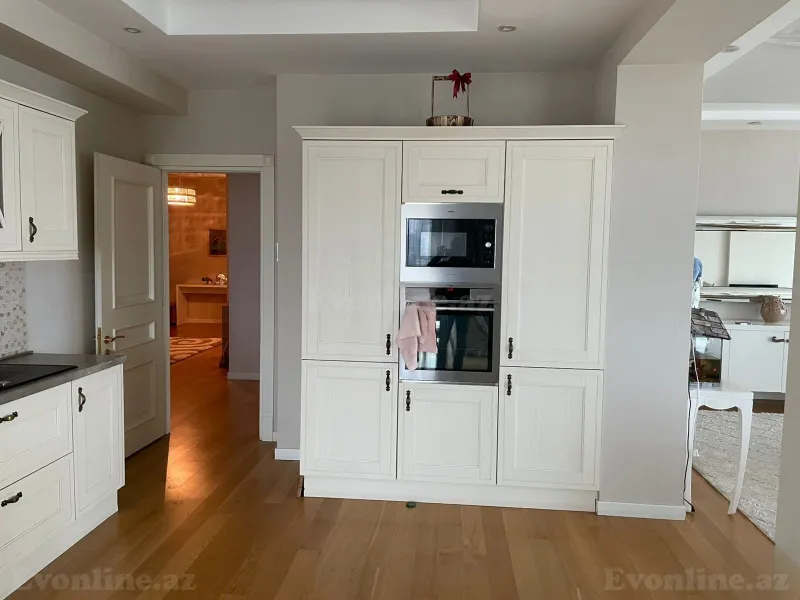 Kirayə verilir 3 otaqlı Mənzil Yeni tikili 180 m² Xətai r. - şəkil 3