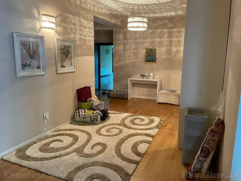 Kirayə verilir 3 otaqlı Mənzil Yeni tikili 180 m² Xətai r. - şəkil 4
