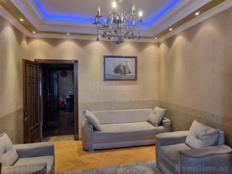 Satılır 2 otaqlı Mənzil Köhnə tikili 55 m² Yasamal r. - şəkil 4