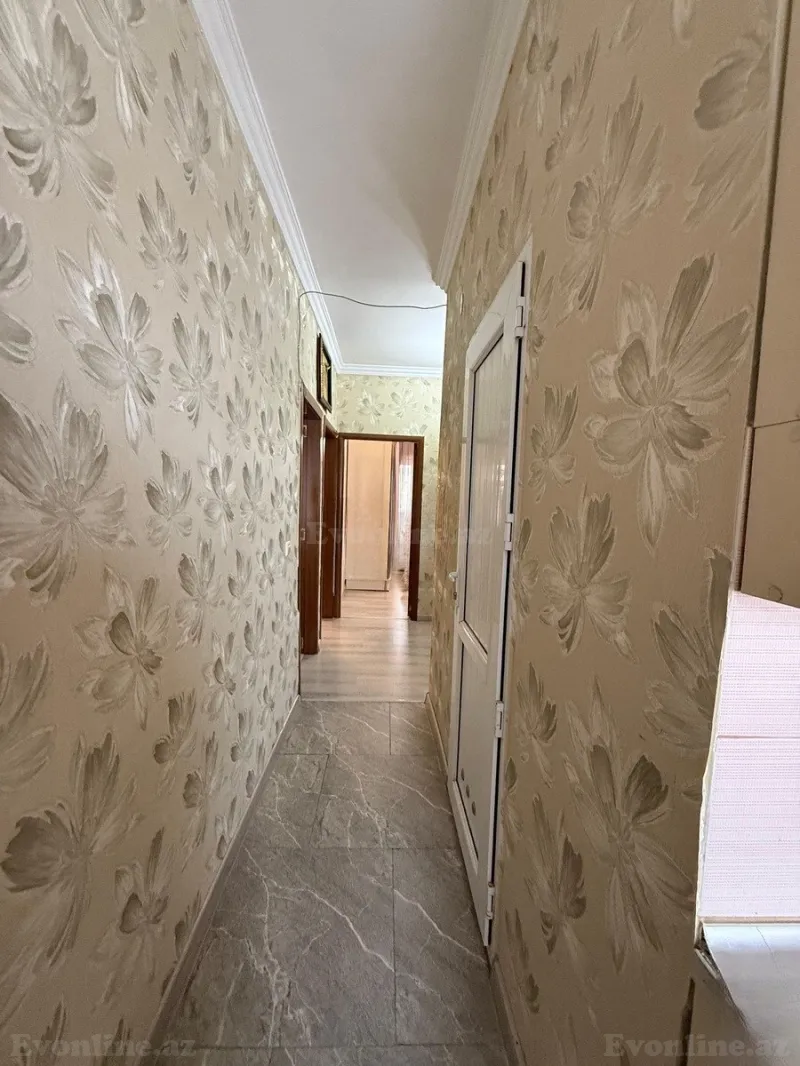 Satılır 3 otaqlı Mənzil Köhnə tikili 85 m² Xalqlar Dostluğu m. - şəkil 3