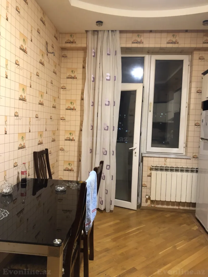 Kirayə verilir 4 otaqlı Mənzil Yeni tikili 88 m² 20 Yanvar m.