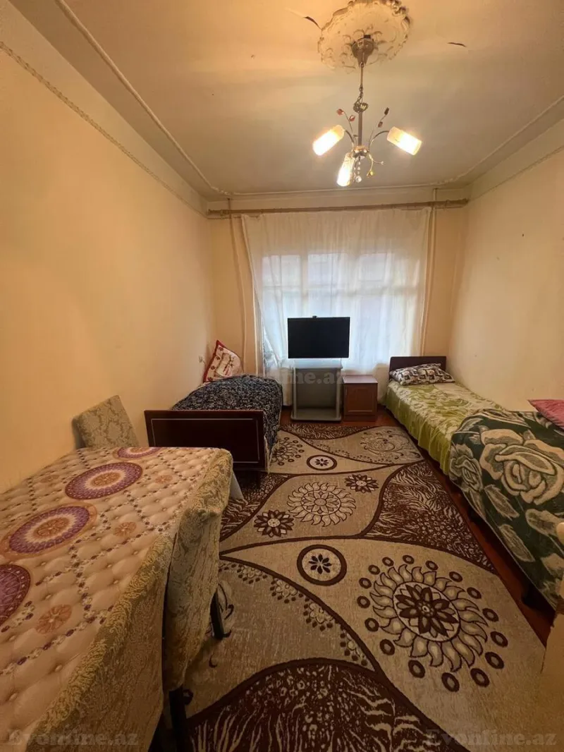 Satılır 4 otaqlı Mənzil Köhnə tikili 95 m² Bakıxanov - şəkil 5