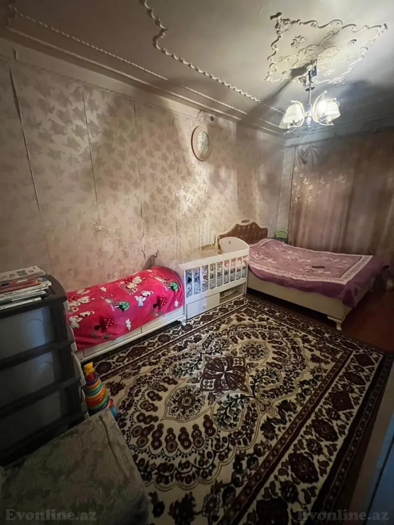 Satılır 4 otaqlı Mənzil Köhnə tikili 95 m² Bakıxanov - şəkil 7