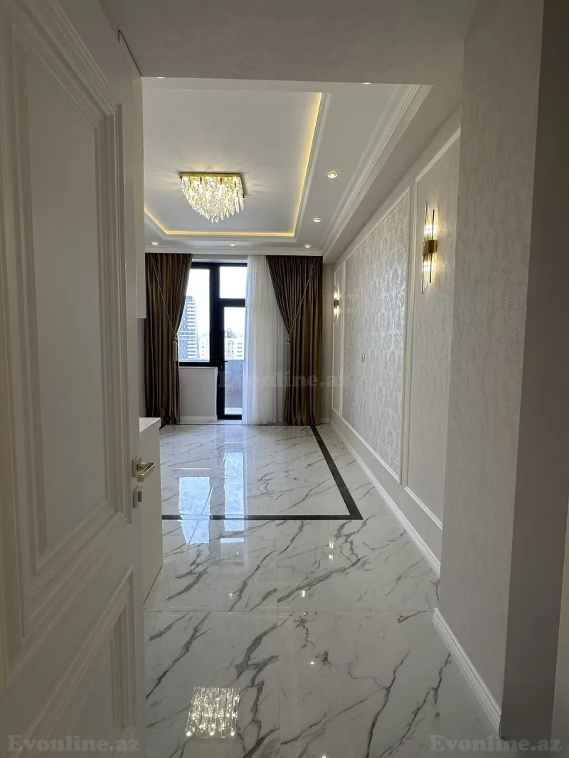 Satılır 4 otaqlı Mənzil Yeni tikili 160 m² Xətai m. - şəkil 12