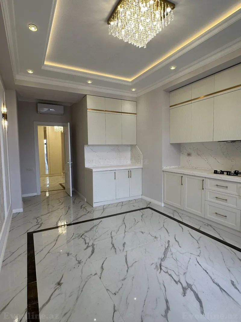 Satılır 4 otaqlı Mənzil Yeni tikili 160 m² Xətai m. - şəkil 14