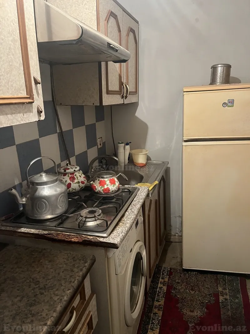 Kirayə verilir 3 otaqlı Mənzil Köhnə tikili 45 m² Elmlər Akademiyası m. - şəkil 6