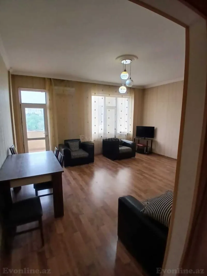 Kirayə verilir 2 otaqlı Mənzil Yeni tikili 100 m² Xətai r.