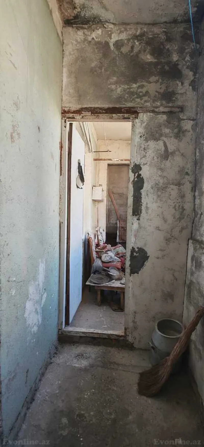 Satılır 3 otaqlı Mənzil Köhnə tikili 85 m² Yeni Günəşli - şəkil 6