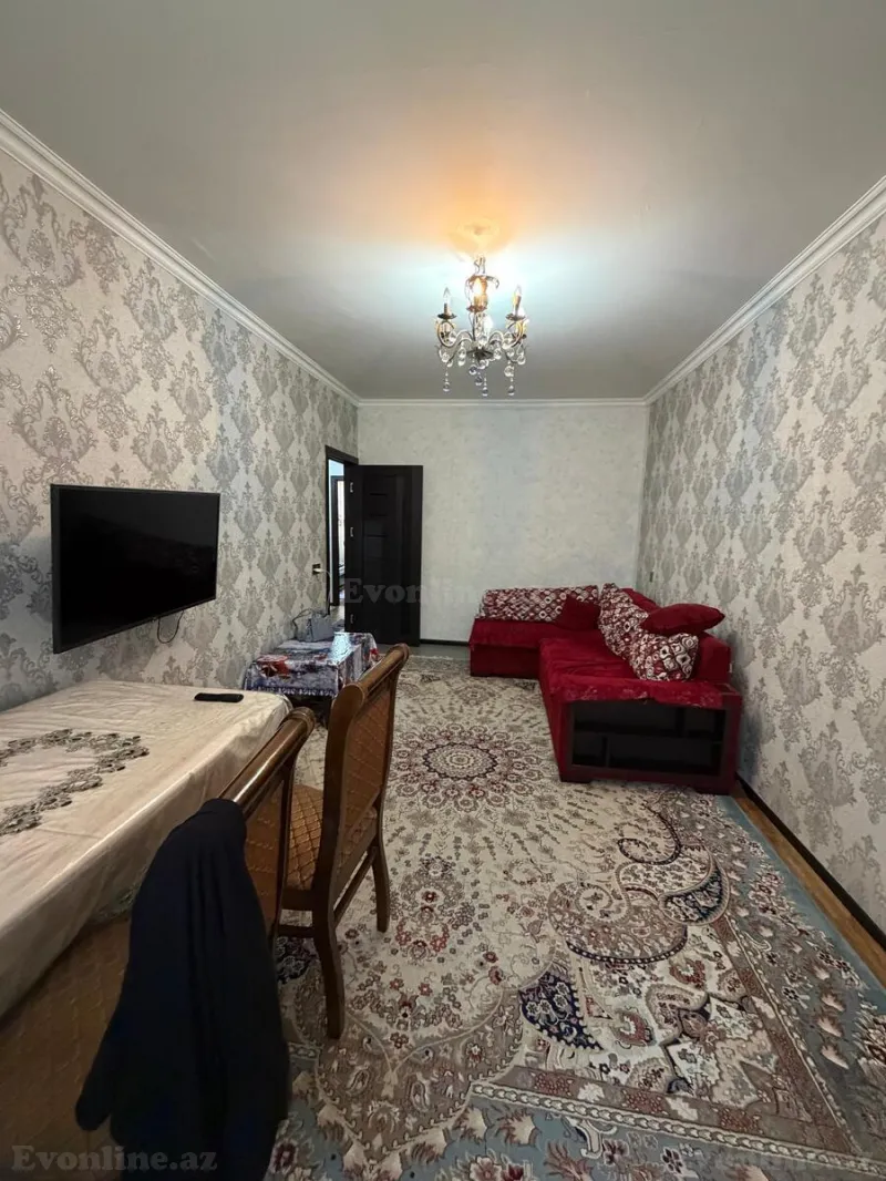 Satılır 2 otaqlı Mənzil Köhnə tikili 60 m² Əhmədli m.