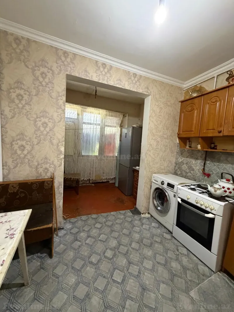 Satılır 2 otaqlı Mənzil Köhnə tikili 60 m² Əhmədli m. - şəkil 2