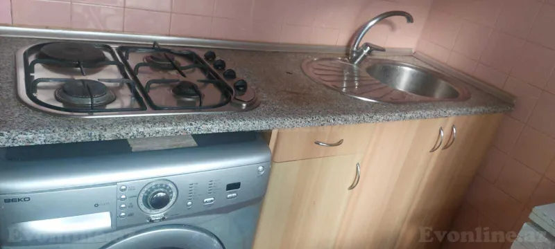 Kirayə verilir 2 otaqlı Mənzil Köhnə tikili 90 m² 28 May m. - şəkil 3