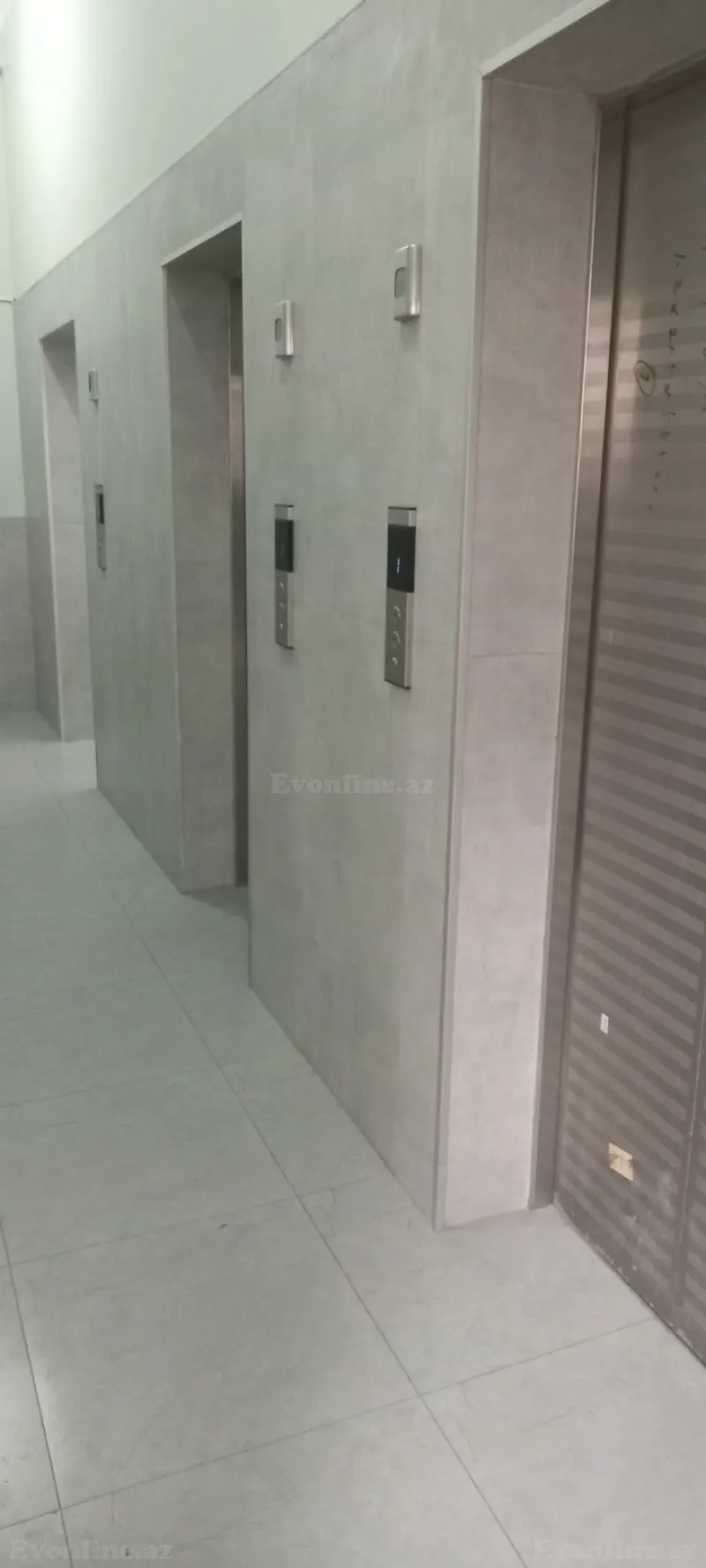 Kirayə verilir 1 otaqlı Mənzil Yeni tikili 30 m² 20 Yanvar m. - şəkil 4