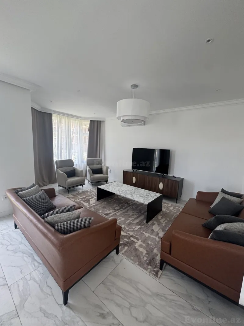 Kirayə verilir 6 otaqlı Həyət evi 300 m² Sea Breeze - şəkil 16