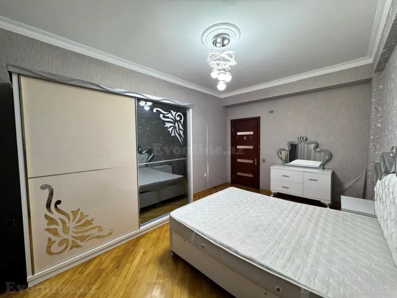 Satılır 3 otaqlı Mənzil Yeni tikili 103 m² Azadlıq prospekti m. - şəkil 10