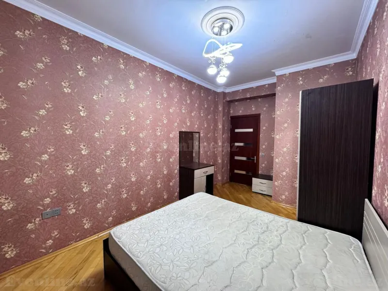 Satılır 3 otaqlı Mənzil Yeni tikili 103 m² Azadlıq prospekti m. - şəkil 15