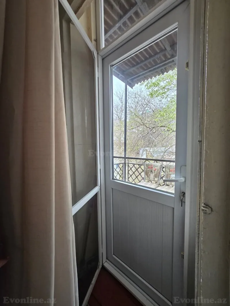 Satılır 3 otaqlı Mənzil Köhnə tikili 75 m² Nizami m. - şəkil 2