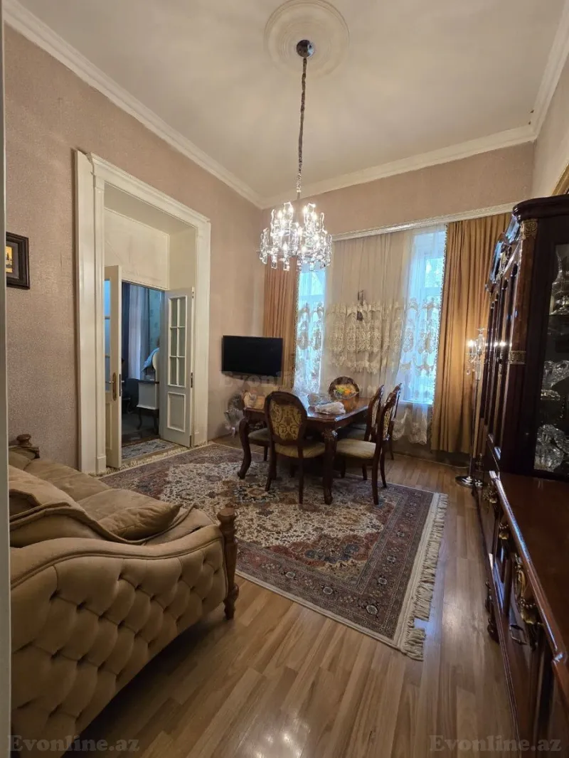 Satılır 3 otaqlı Mənzil Köhnə tikili 75 m² Nizami m. - şəkil 6