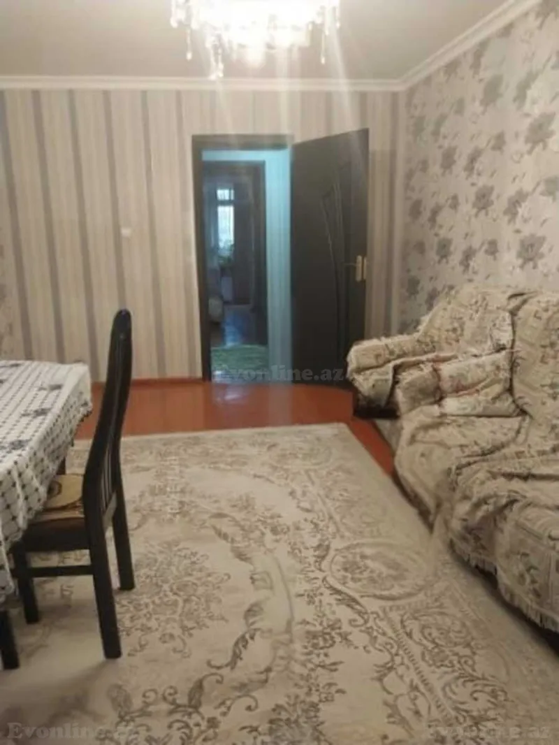 Satılır 3 otaqlı Mənzil Köhnə tikili 72 m² Sumqayıt