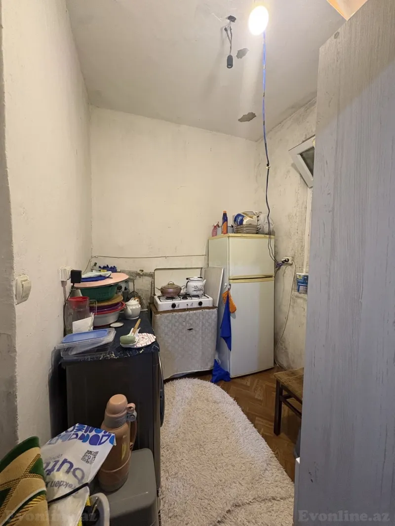 Satılır 1 otaqlı Mənzil Köhnə tikili 35 m² Memar Əcəmi m. - şəkil 2