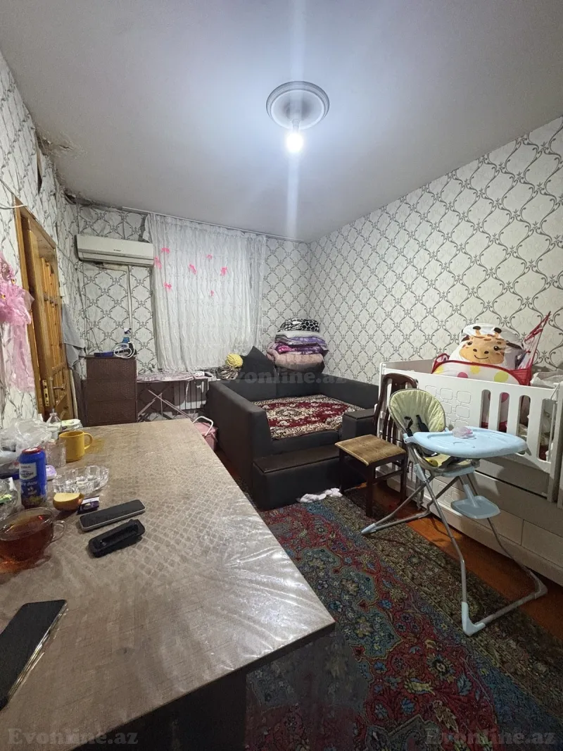 Satılır 1 otaqlı Mənzil Köhnə tikili 35 m² Memar Əcəmi m. - şəkil 4
