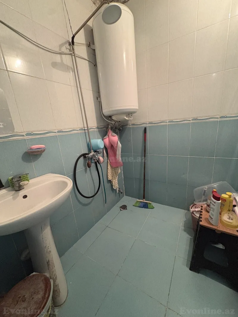 Satılır 1 otaqlı Mənzil Köhnə tikili 35 m² Memar Əcəmi m. - şəkil 5