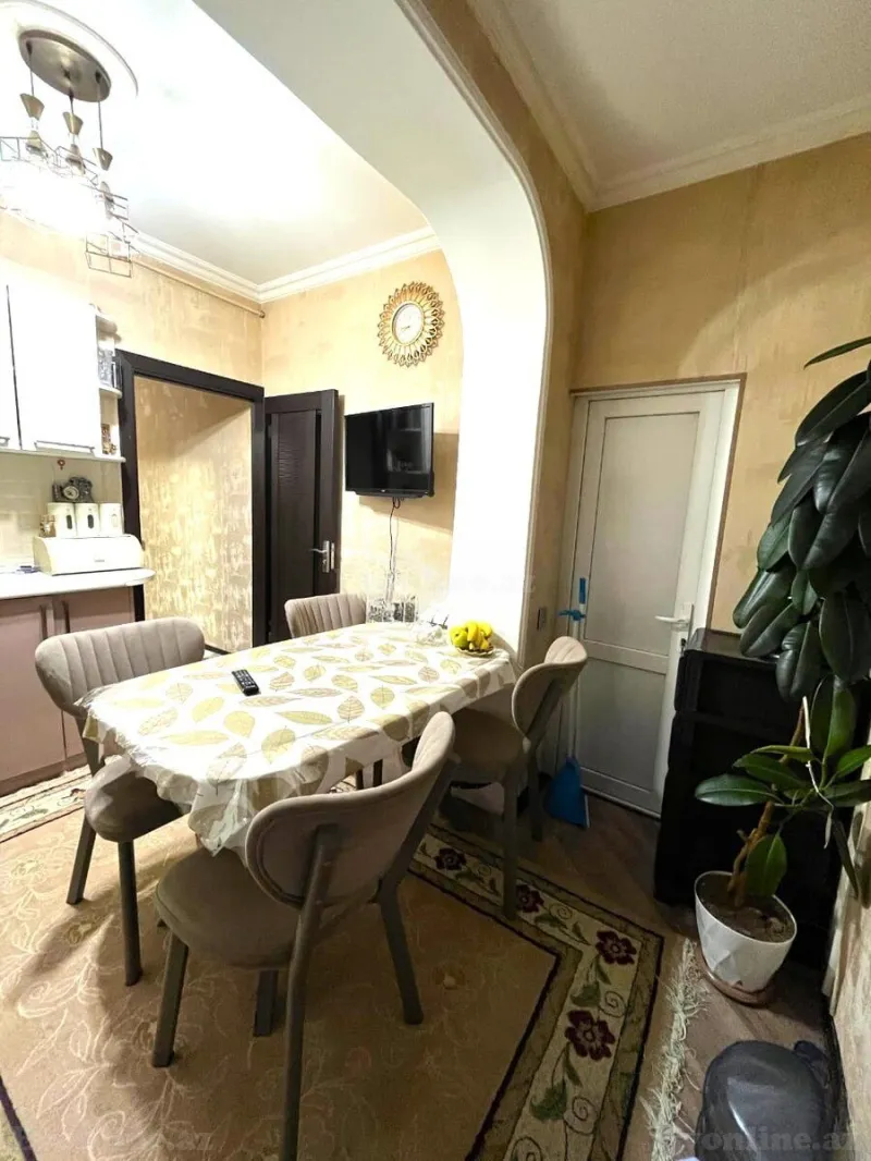 Satılır 2 otaqlı Mənzil Köhnə tikili 55 m² Yeni Günəşli - şəkil 6