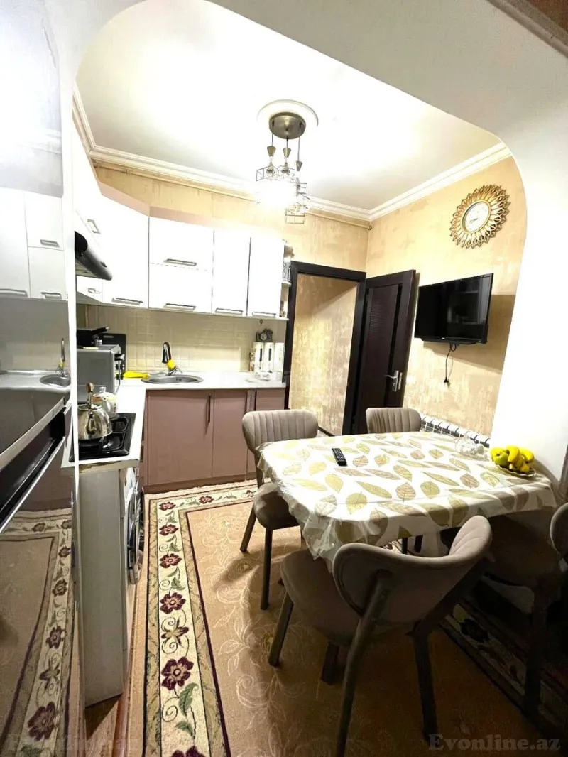 Satılır 2 otaqlı Mənzil Köhnə tikili 55 m² Yeni Günəşli - şəkil 8