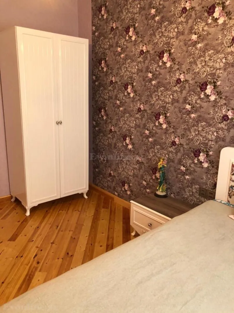 Kirayə verilir 5 otaqlı Həyət evi 250 m² Pirşağı - şəkil 26