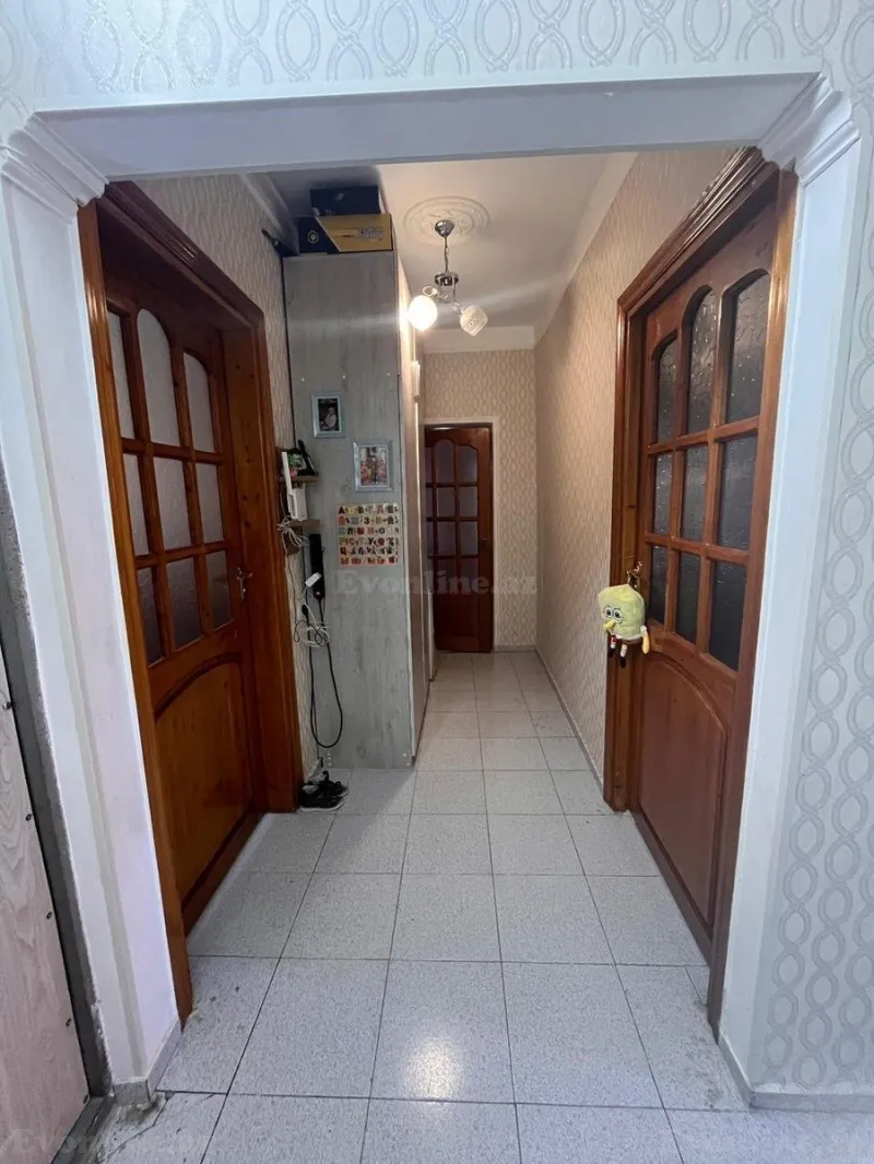 Satılır 3 otaqlı Mənzil Köhnə tikili 65 m² Həzi Aslanov m. - şəkil 2