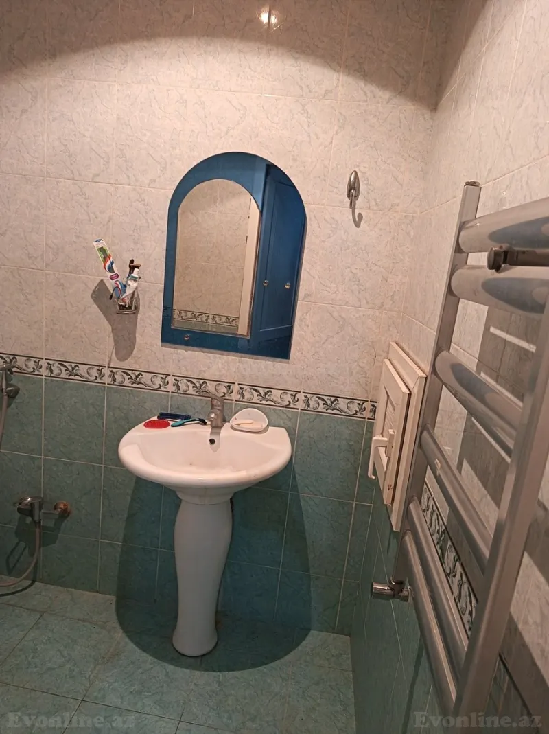 Kirayə verilir 2 otaqlı Mənzil Yeni tikili 85 m² İnşaatçılar m. - şəkil 11
