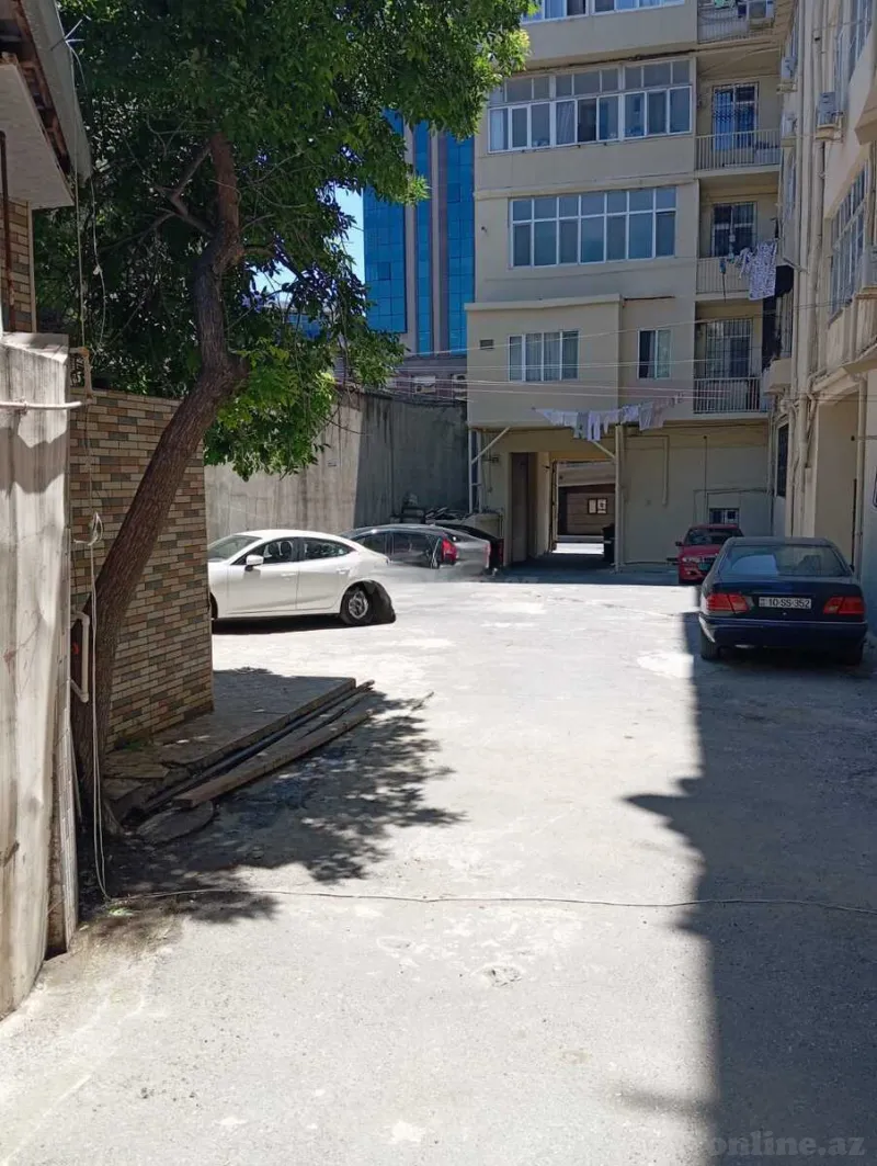 Satılır 2 otaqlı Həyət evi 76 m² Nizami m.