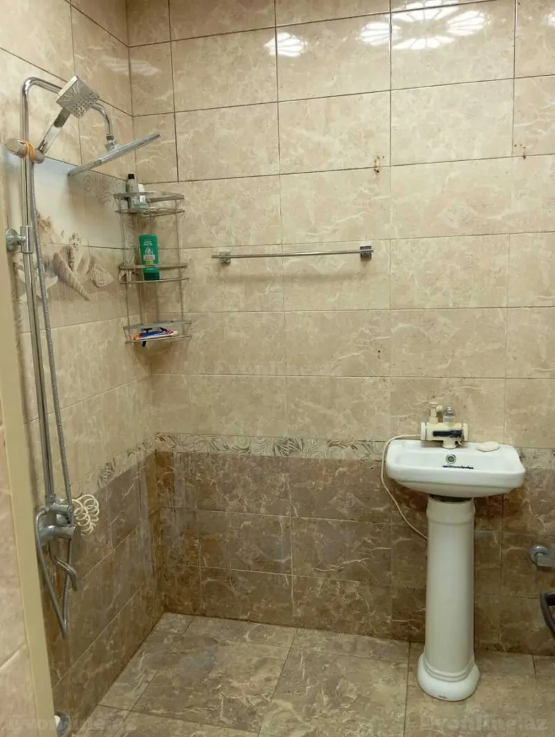Satılır 2 otaqlı Həyət evi 76 m² Nizami m. - şəkil 15
