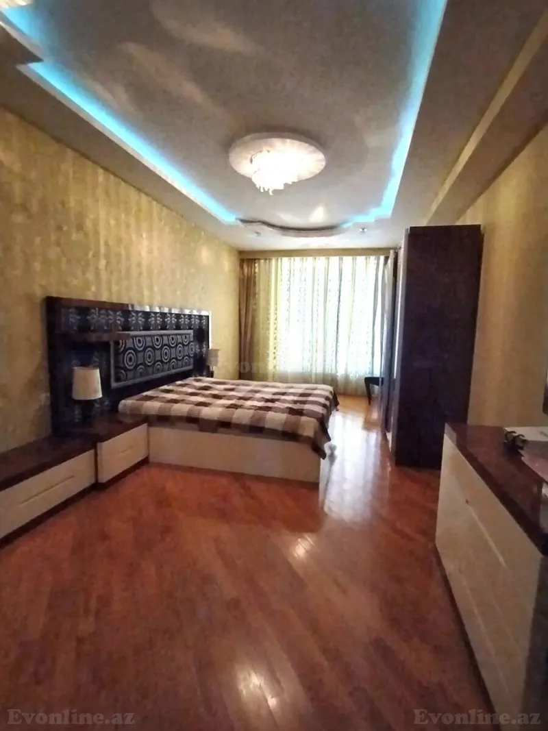 Kirayə verilir 3 otaqlı Mənzil Yeni tikili 200 m² Nəsimi r.