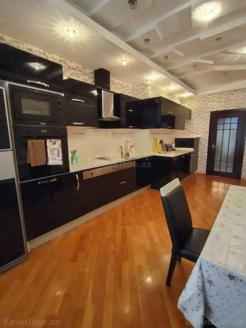 Kirayə verilir 3 otaqlı Mənzil Yeni tikili 200 m² Nəsimi r. - şəkil 11