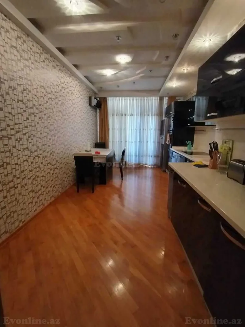 Kirayə verilir 3 otaqlı Mənzil Yeni tikili 200 m² Nəsimi r. - şəkil 12