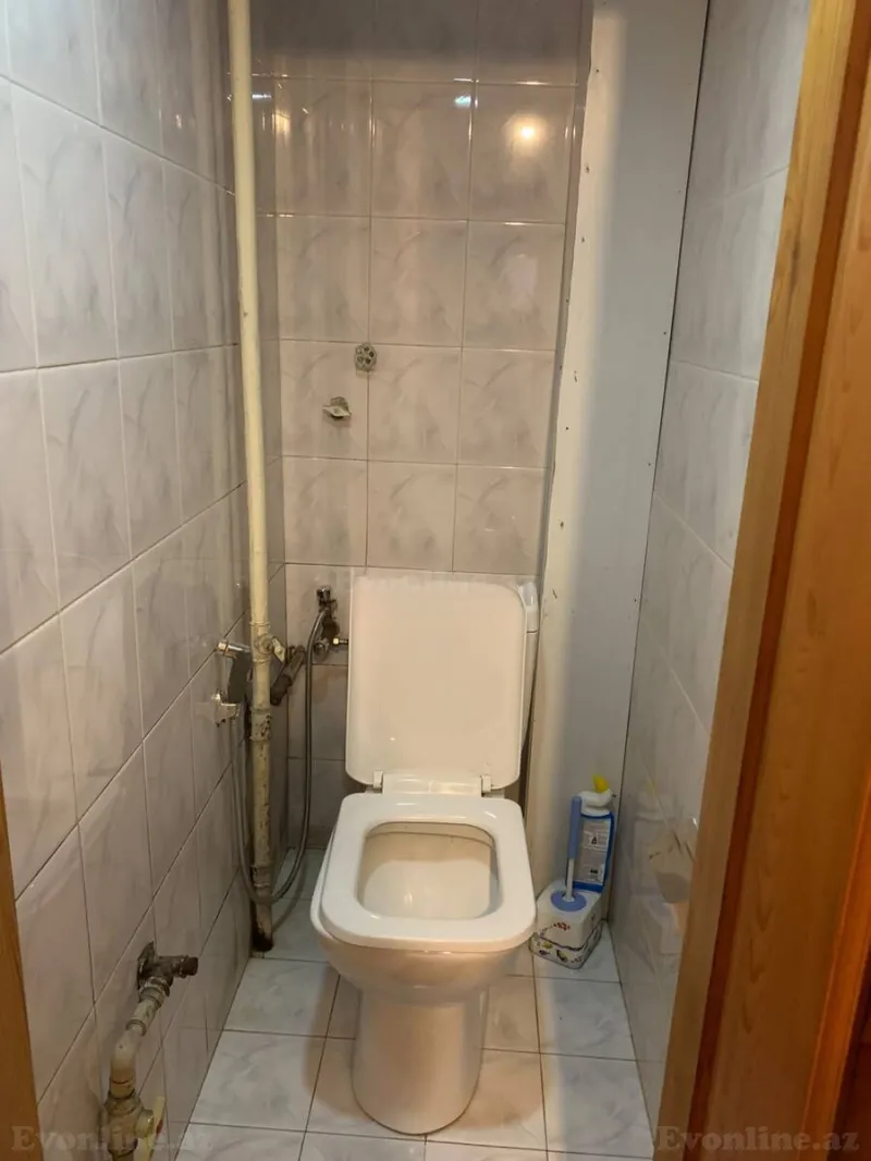Satılır 2 otaqlı Mənzil Köhnə tikili 52 m² İnşaatçılar m. - şəkil 5