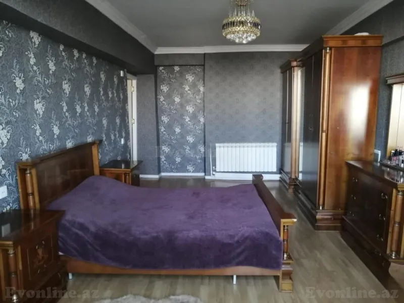 Satılır 4 otaqlı Mənzil Köhnə tikili 115 m² Gənclik m. - şəkil 8
