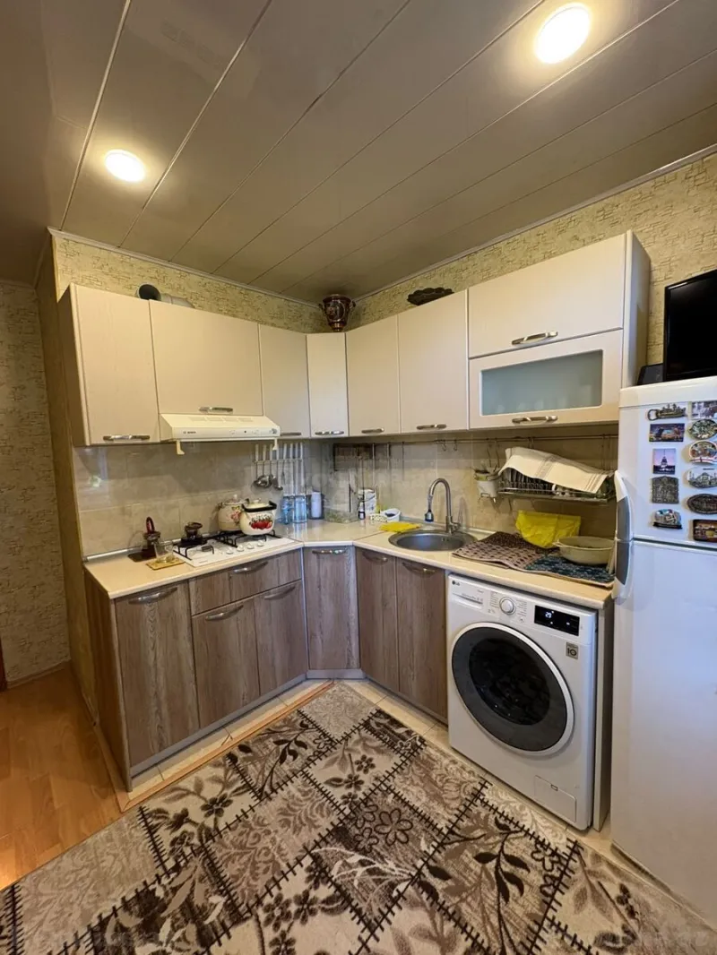 Satılır 3 otaqlı Mənzil Köhnə tikili 70 m² Həzi Aslanov - şəkil 4