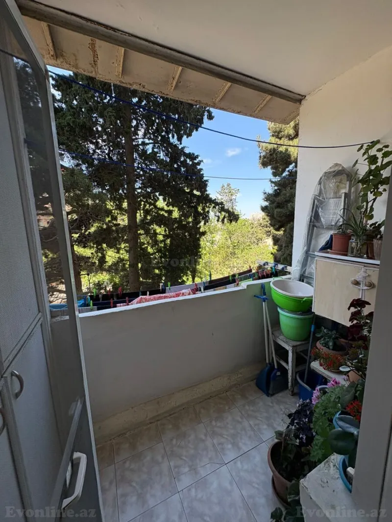 Satılır 3 otaqlı Mənzil Köhnə tikili 70 m² Həzi Aslanov - şəkil 5