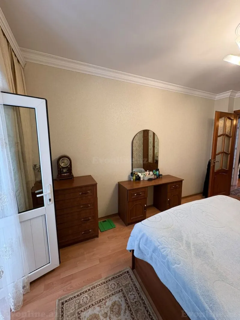 Satılır 3 otaqlı Mənzil Köhnə tikili 70 m² Həzi Aslanov - şəkil 7