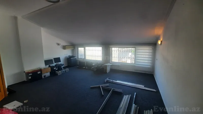 Kirayə verilir 5 otaqlı Mənzil Köhnə tikili 250 m² Sahil m. - şəkil 8