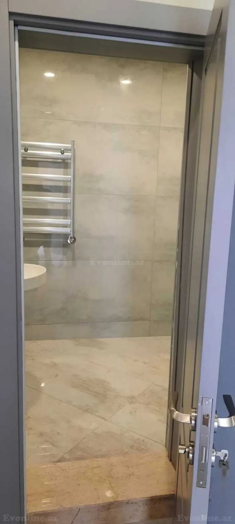 Kirayə verilir 3 otaqlı Mənzil Yeni tikili 74 m² Dərnəgül m. - şəkil 15