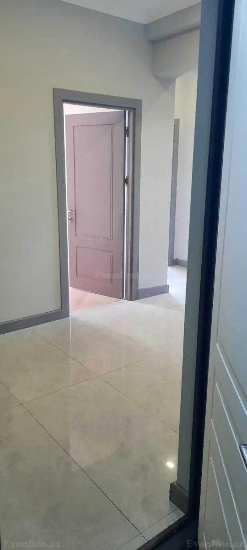 Kirayə verilir 3 otaqlı Mənzil Yeni tikili 74 m² Dərnəgül m. - şəkil 17