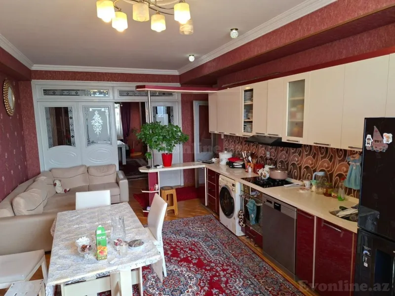 4 otaqlı Mənzil 165 m² Yeni Yasamal Satılır