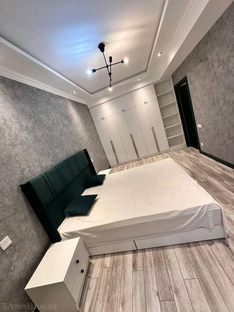 Satılır 2 otaqlı Mənzil Yeni tikili 70 m² Koroğlu m. - şəkil 4