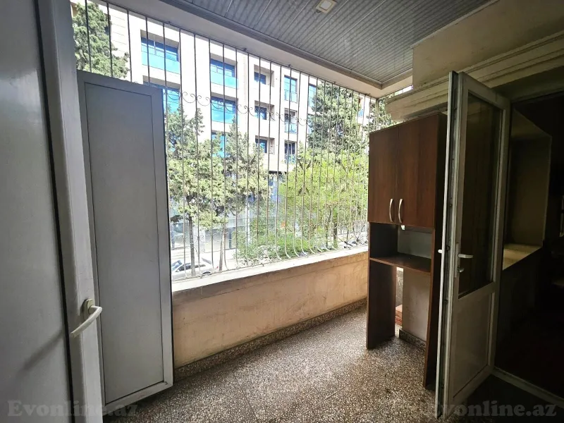 Satılır 3 otaqlı Mənzil Köhnə tikili 70 m² Nəsimi r. - şəkil 10