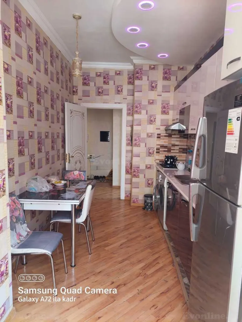 Kirayə verilir 3 otaqlı Mənzil Yeni tikili 130 m² İnşaatçılar m. - şəkil 7